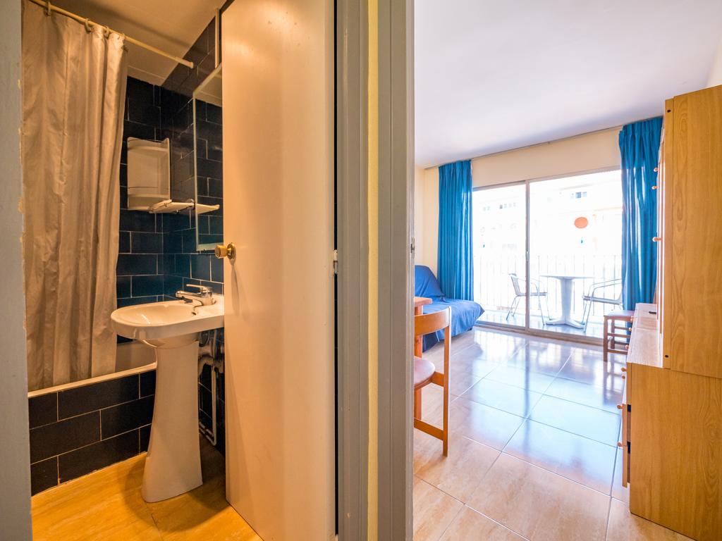 Apartaments Ar Easy Borodin リョレート・デ・マル エクステリア 写真